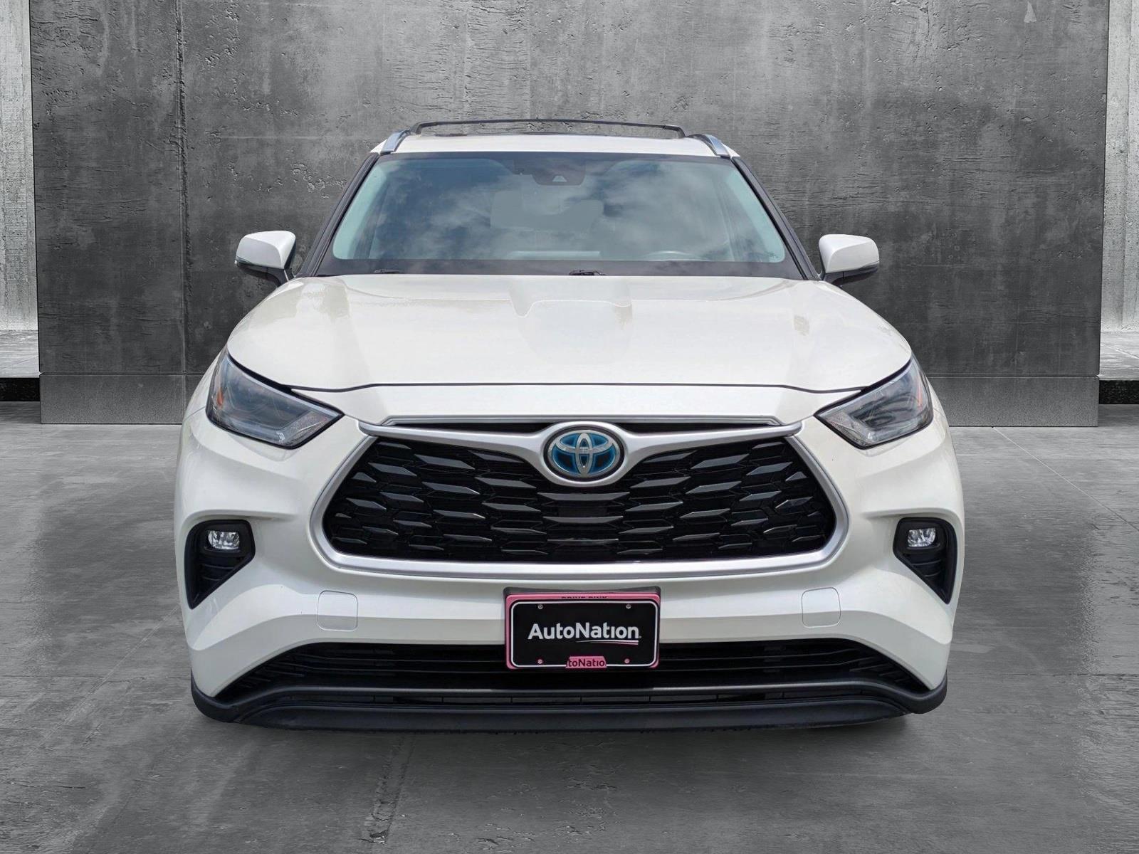 Used 2021 Toyota Highlander XLE with VIN 5TDGARAH9MS504179 for sale in Buena Park, CA