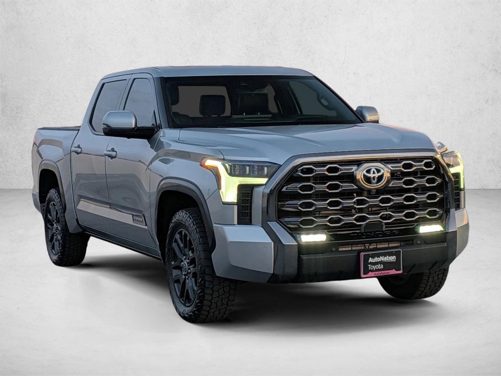 2023 Toyota Tundra Platinum photo 3