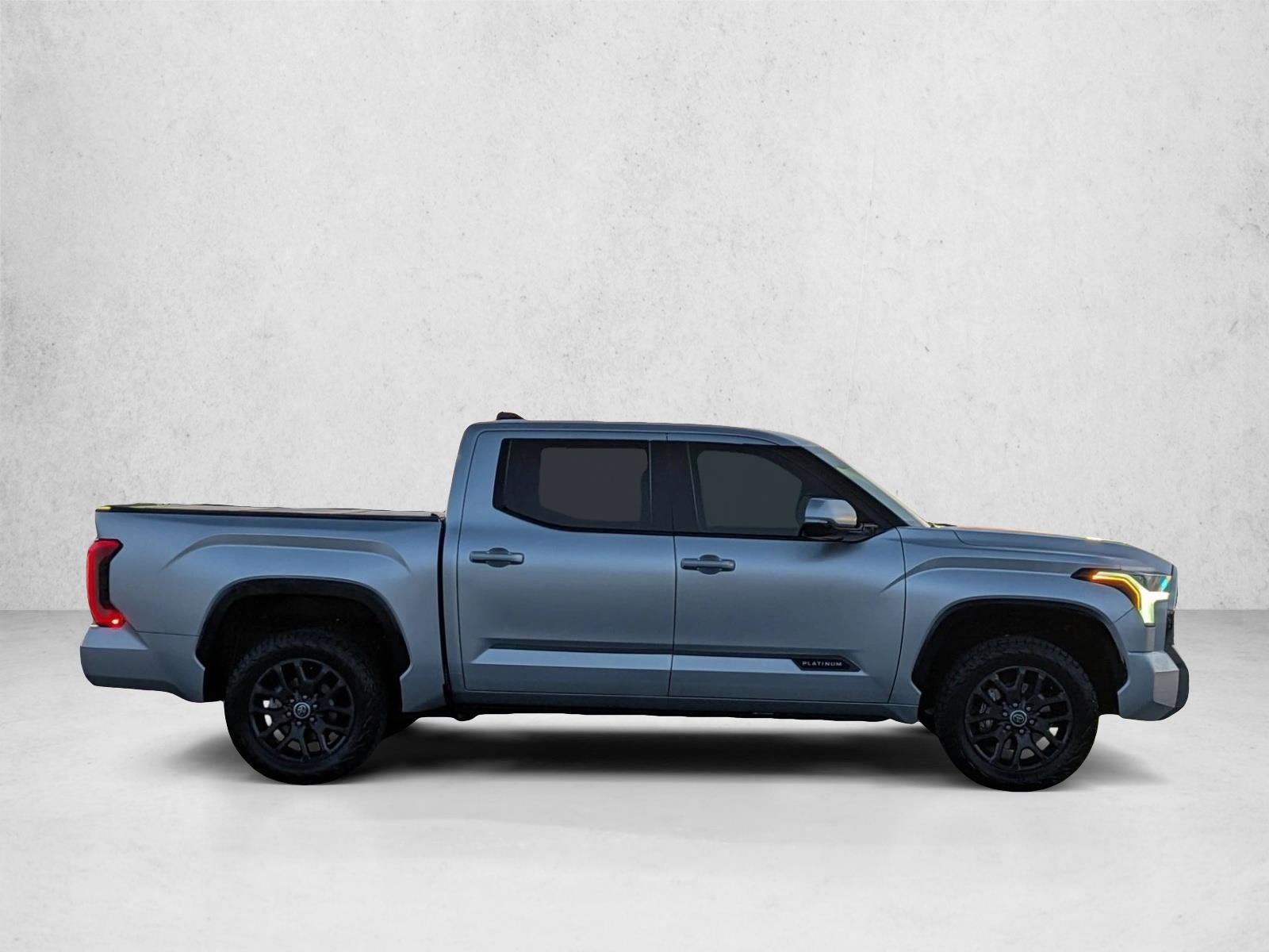 2023 Toyota Tundra Platinum photo 4