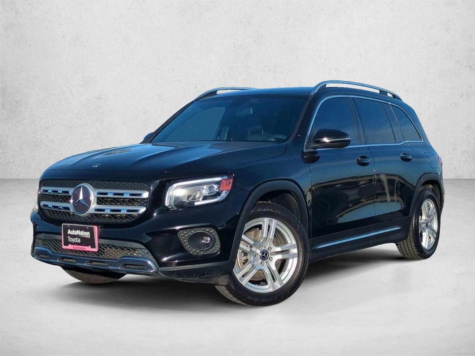 2023 Mercedes-Benz GLB Base