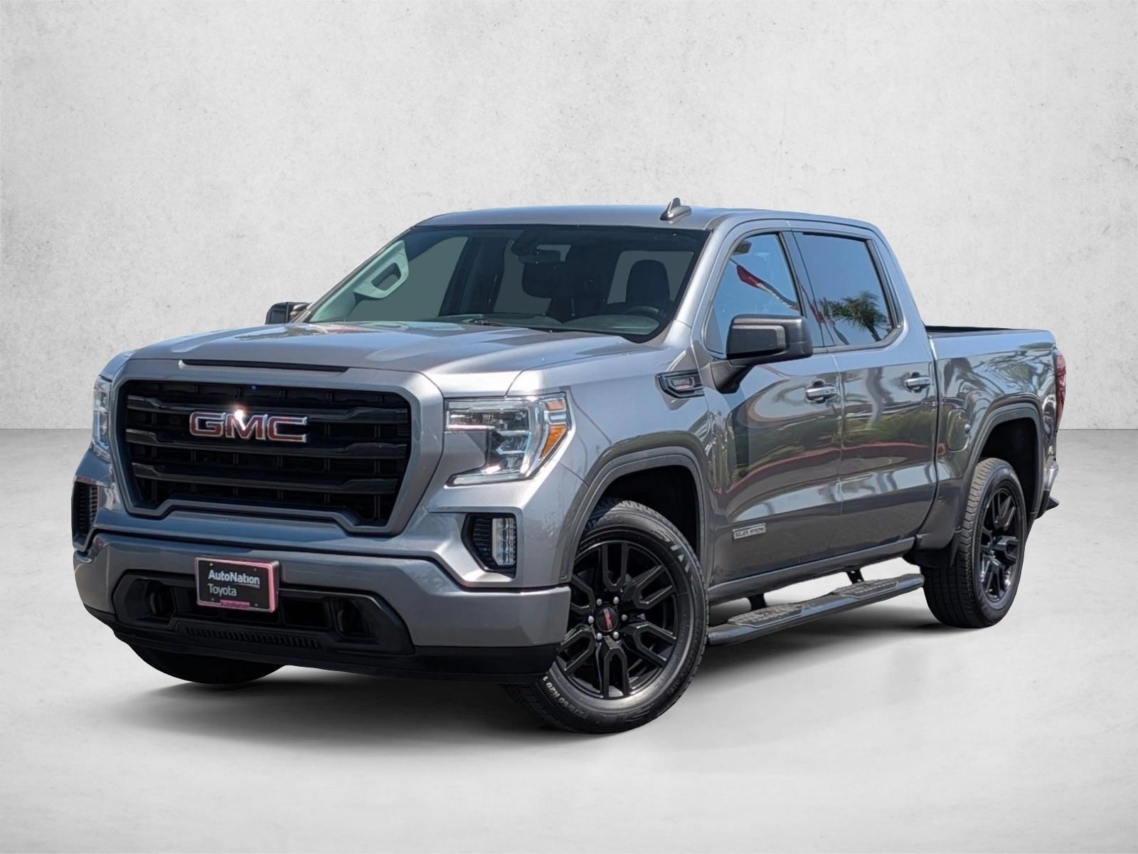 2020 GMC Sierra 2WD Crew Cab Short Box Elevation's photo