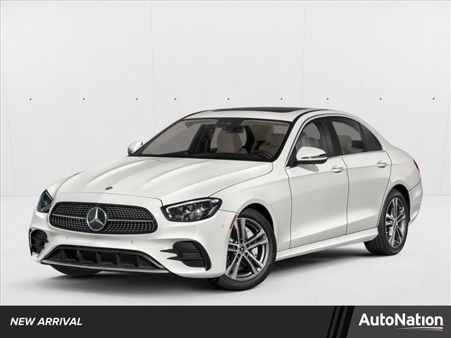2022 Mercedes-Benz E-Class E350's photo
