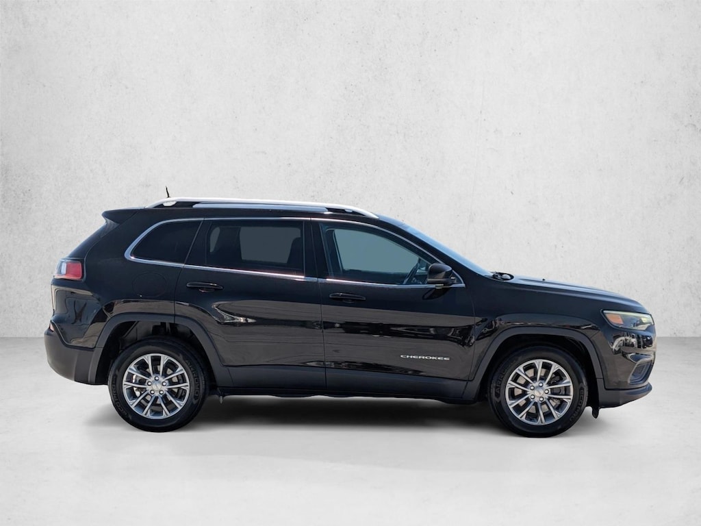 Used 2019 Jeep Cherokee Latitude Plus SUV