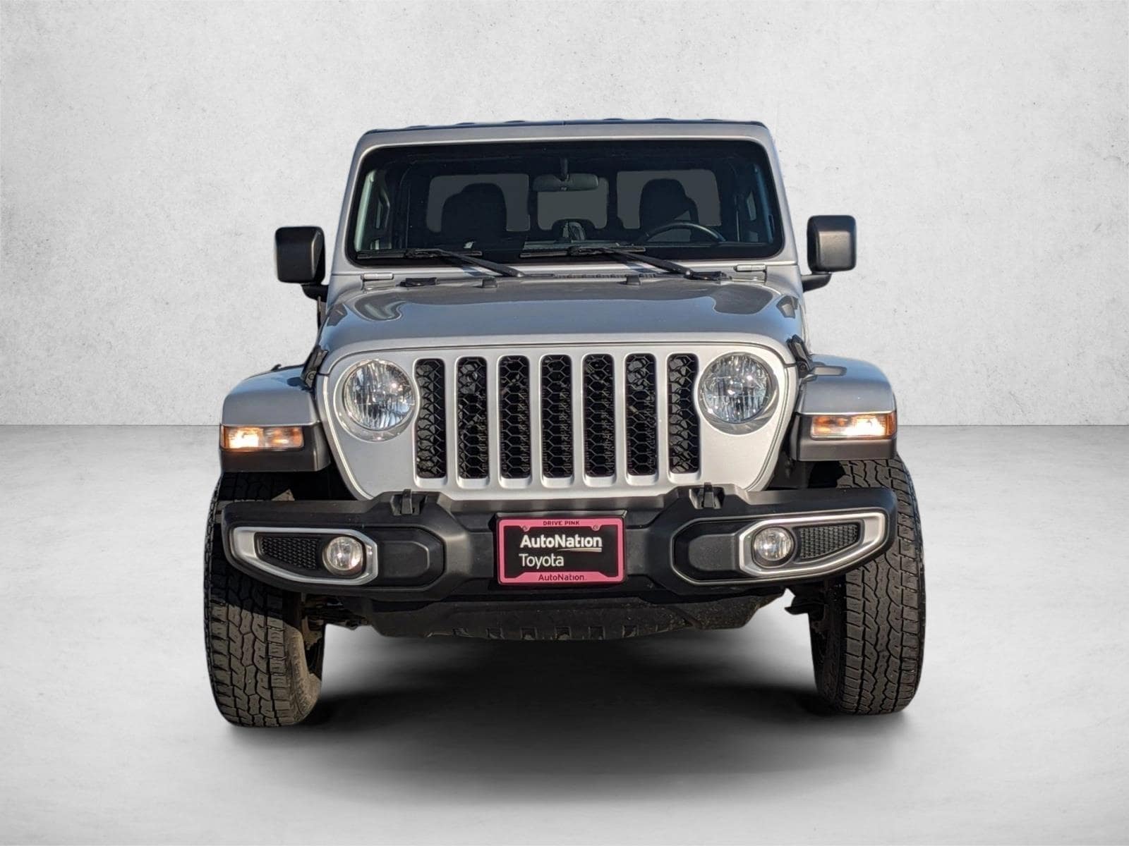 2022 Jeep Gladiator Sport S photo 2