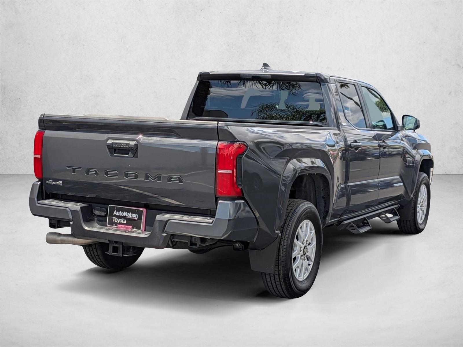 2024 Toyota Tacoma SR5 photo 5