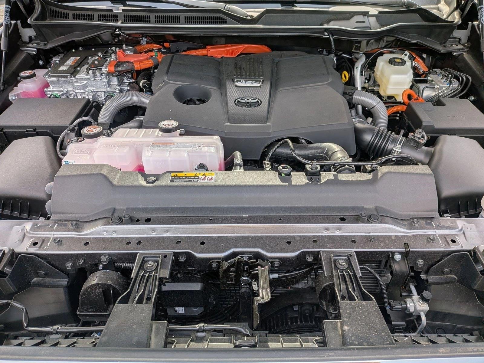 2026 Toyota Tundra 1794 Edition - Photo 17