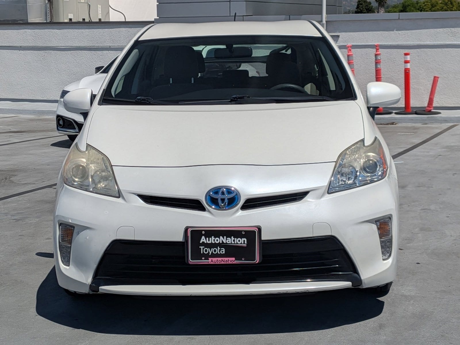 2015 Toyota Prius Three photo 2