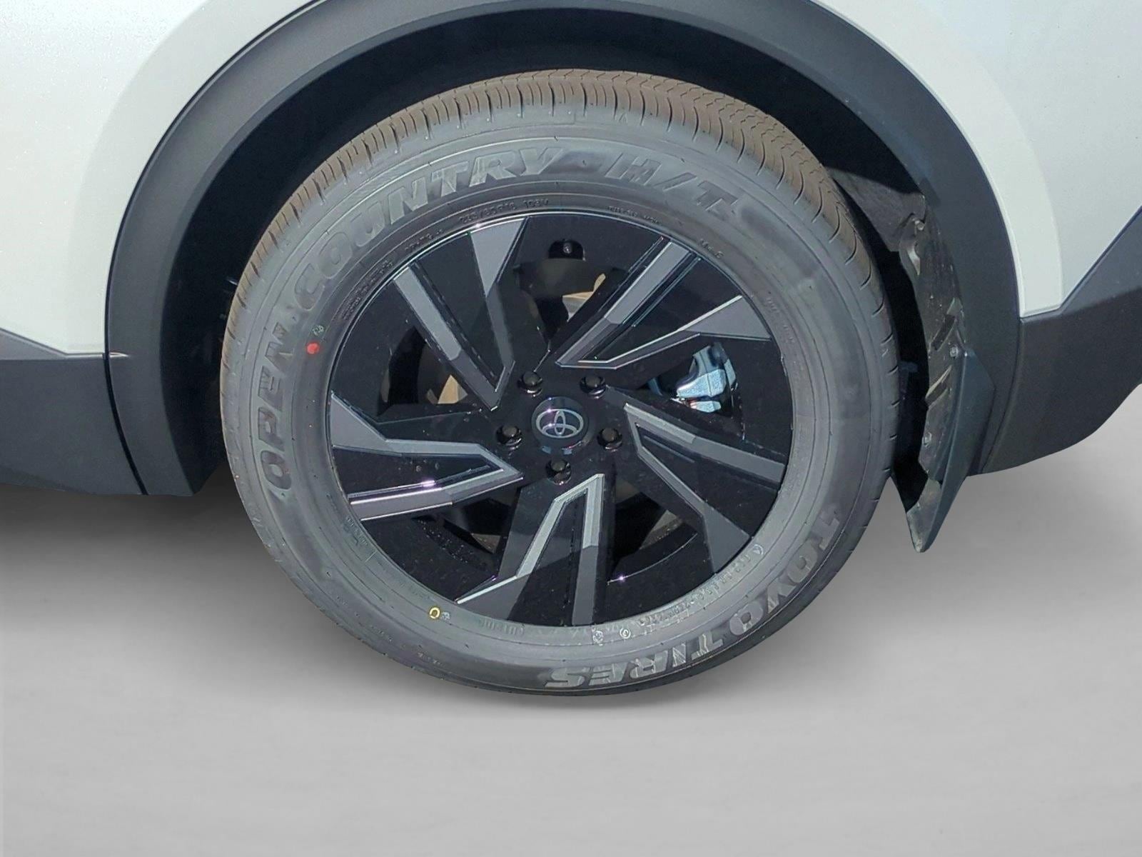 2026 Toyota C-HR SE - Photo 10