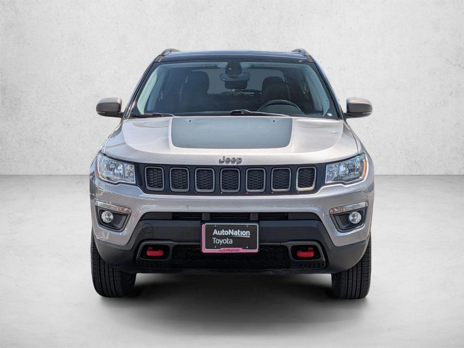 2019 Jeep Compass Trailhawk photo 2
