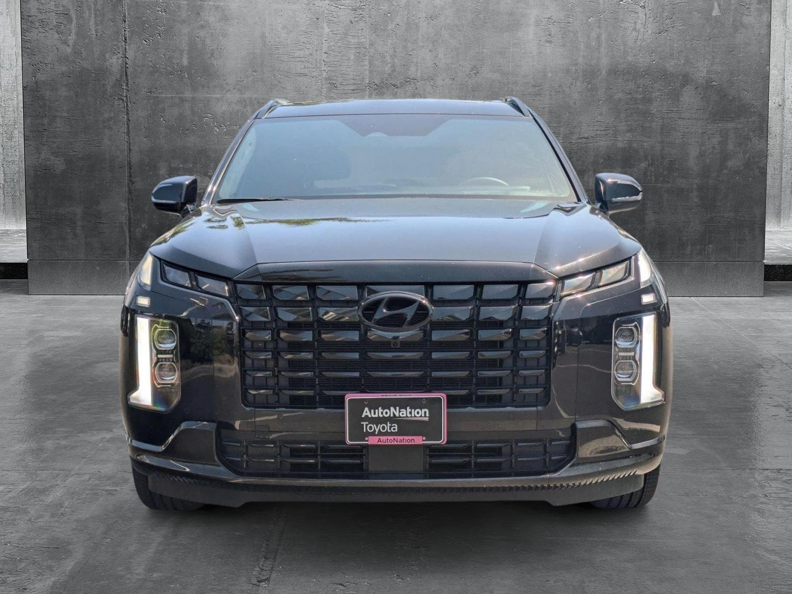 Used 2024 Hyundai Palisade Calligraphy Night Edition with VIN KM8R7DGE9RU806786 for sale in Buena Park, CA