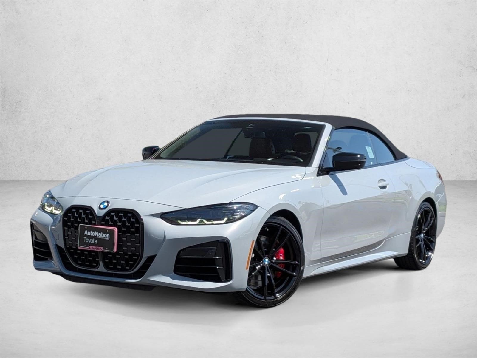 2024 BMW 4 Series M440i Convertible's photo