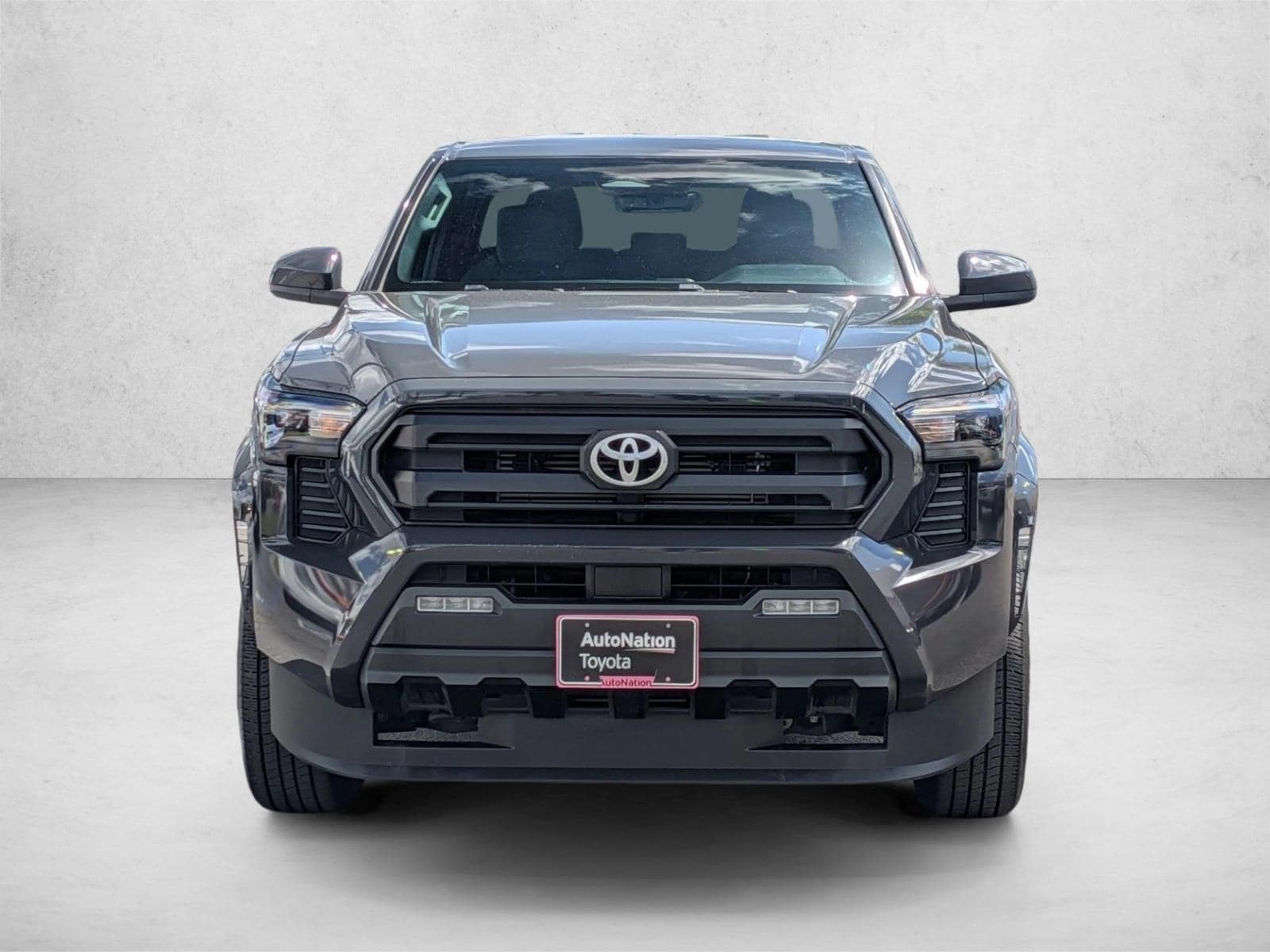 2024 Toyota Tacoma SR5 photo 2