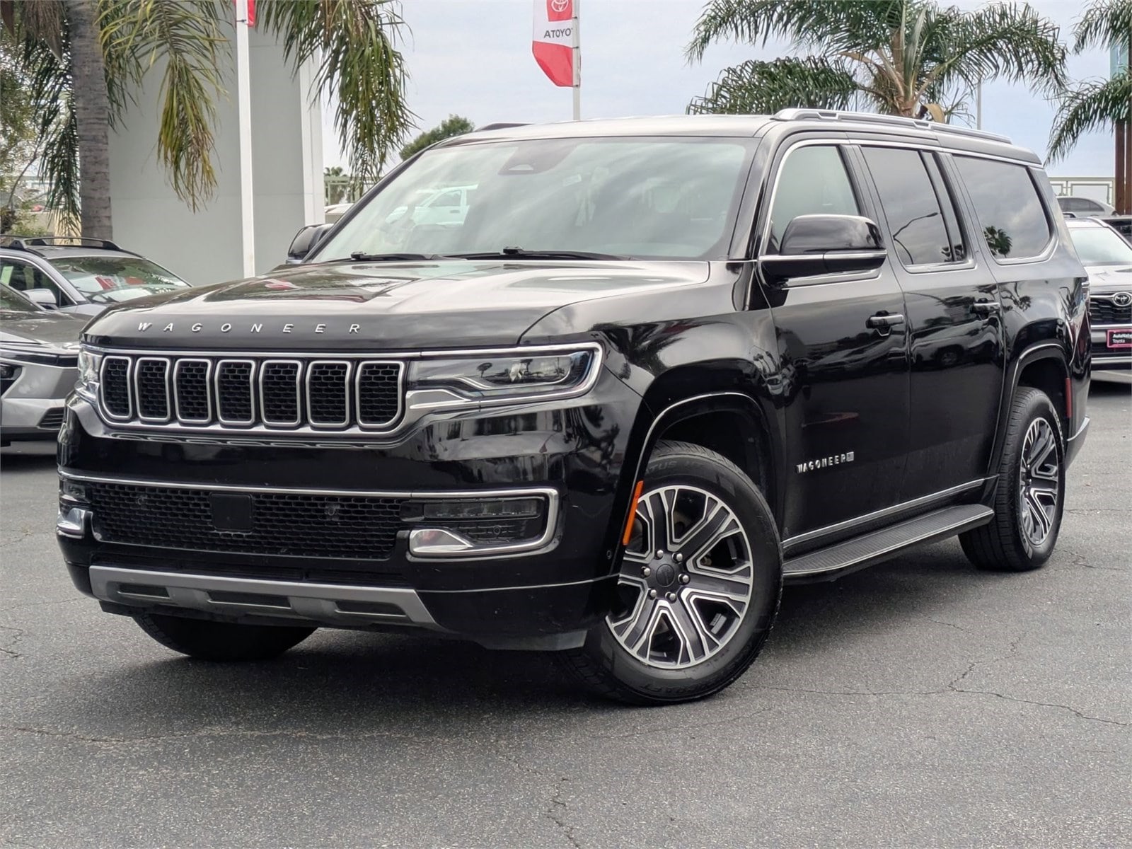 2024 Jeep Wagoneer L Series II's photo