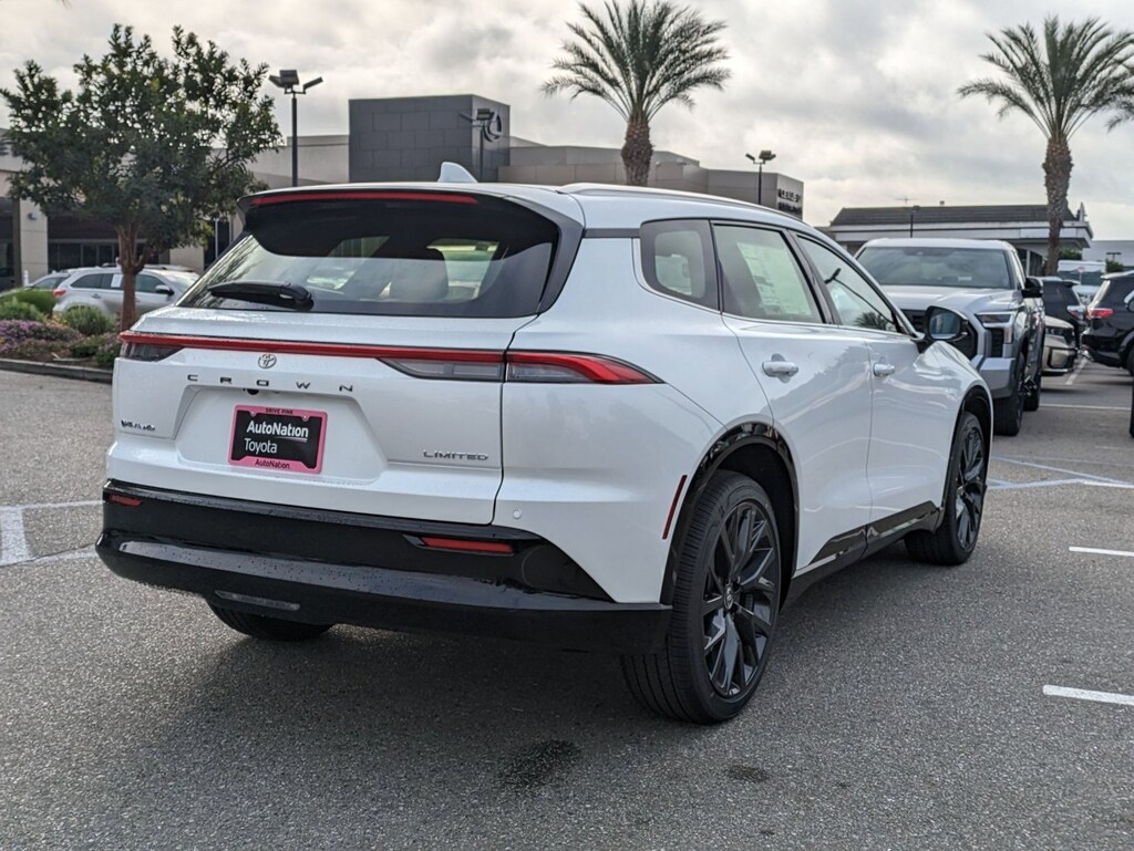 2025 Toyota Crown Signia Limited For Sale Buena Park CA