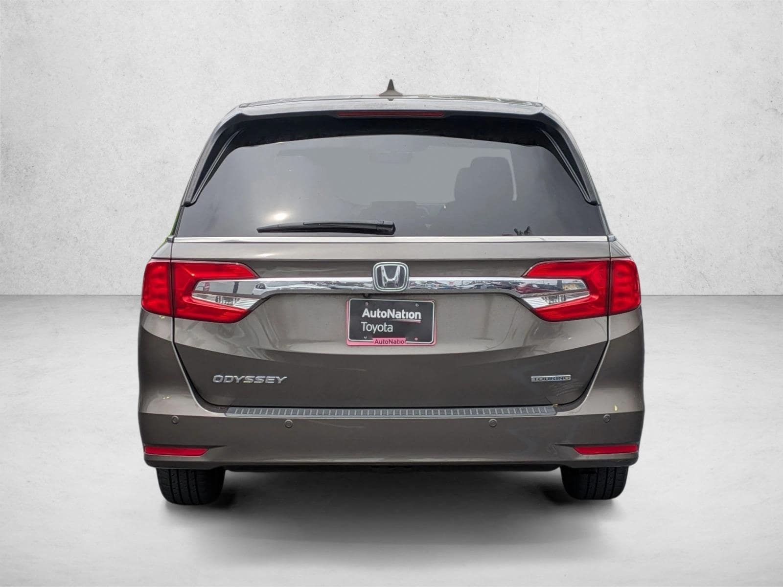 2018 Honda Odyssey Touring photo 6