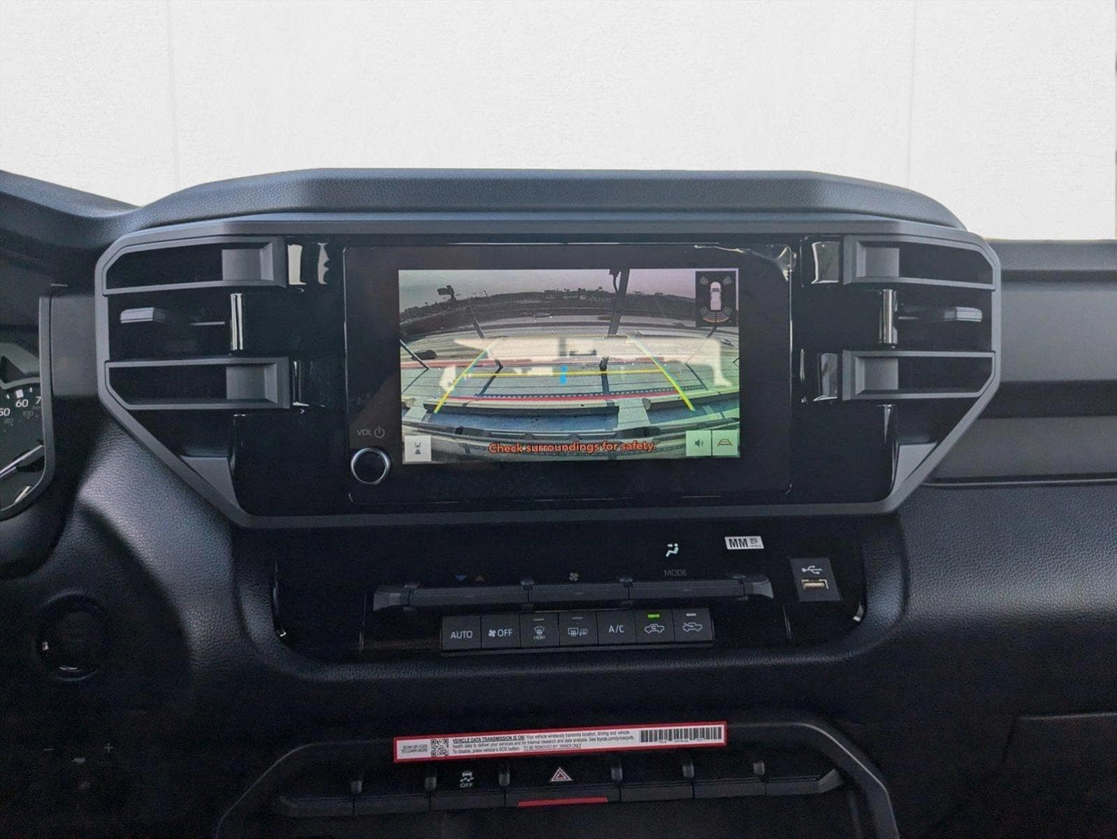 2025 Toyota Tundra SR5 - Photo 13