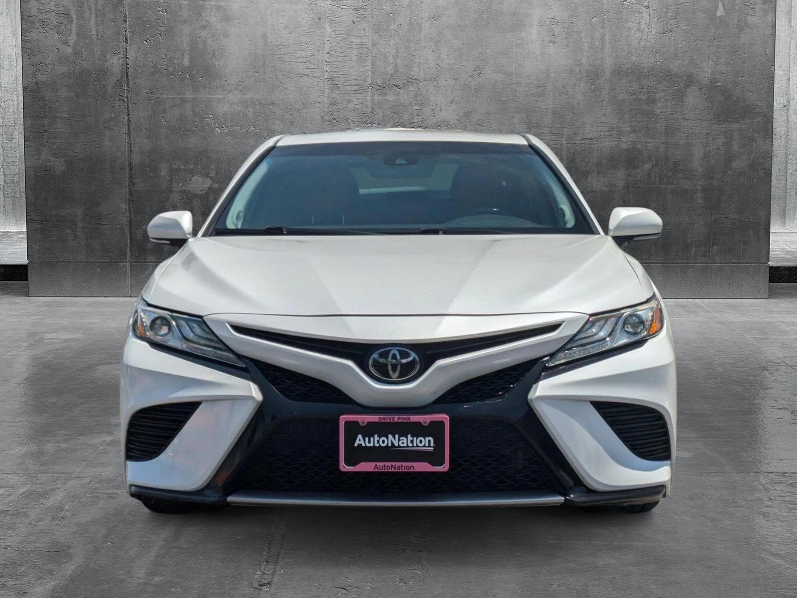 Used 2019 Toyota Camry XSE with VIN 4T1B61HKXKU299264 for sale in Buena Park, CA