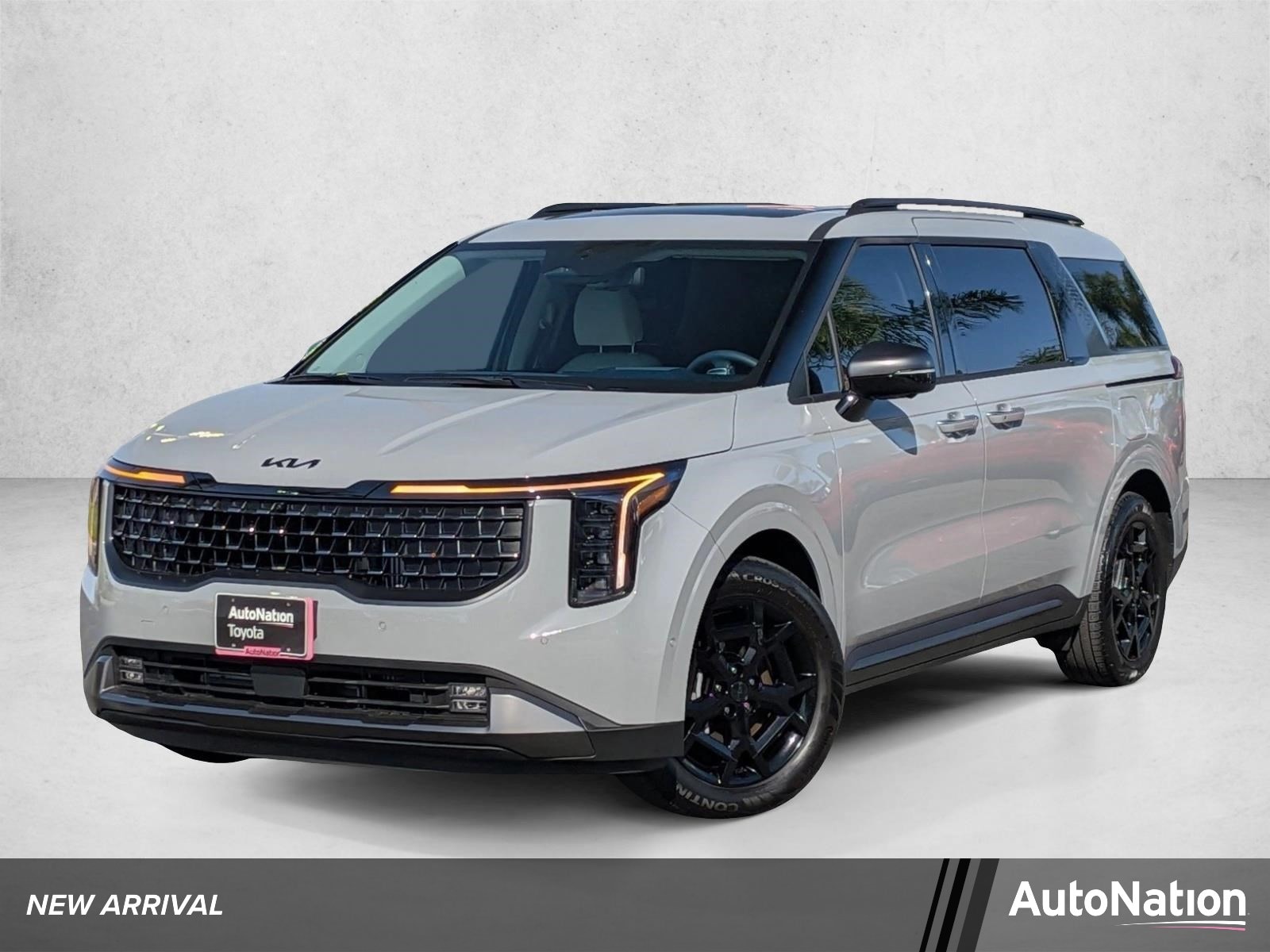2026 Kia Sedona SX Prestige HEV's photo