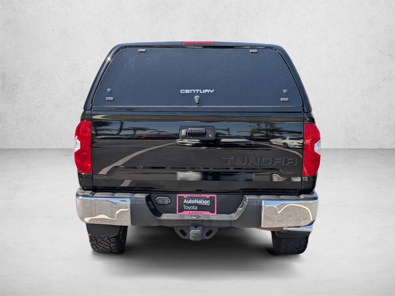 2019 Toyota Tundra Limited photo 6