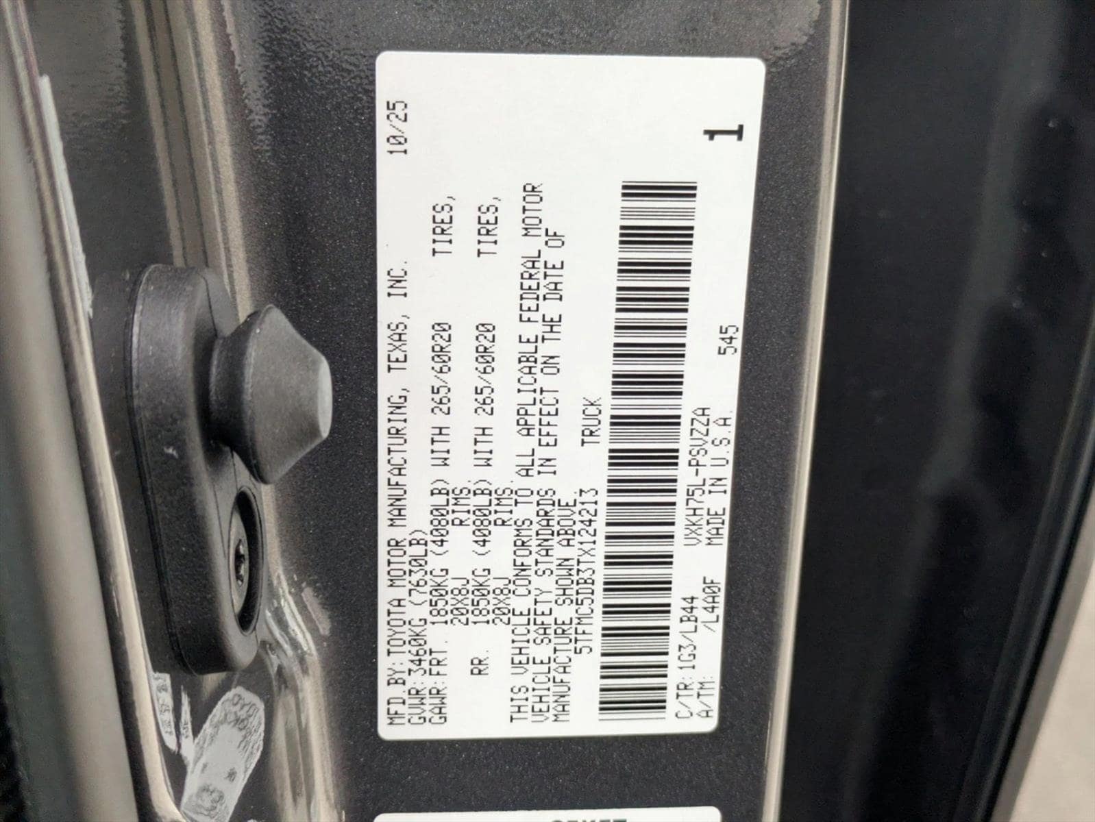 2026 Toyota Tundra 1794 Edition - Photo 18
