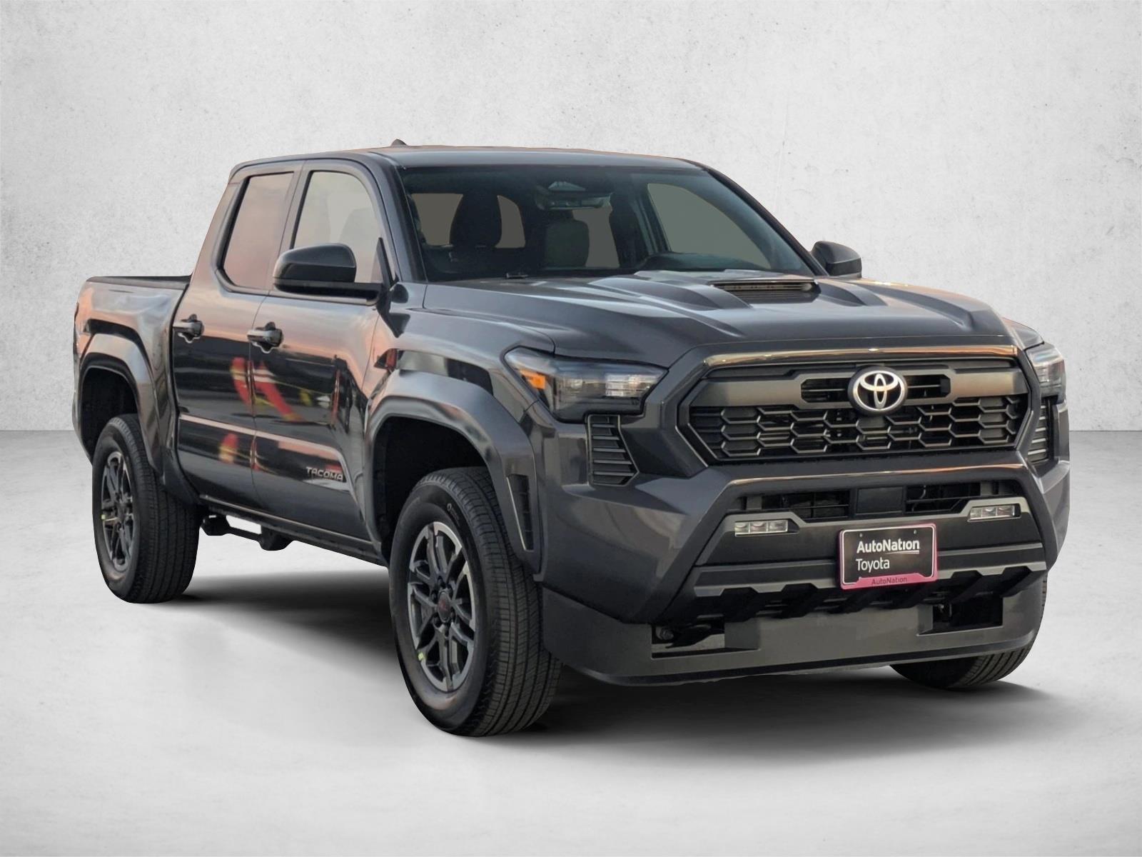 2025 Toyota Tacoma TRD Sport photo 3