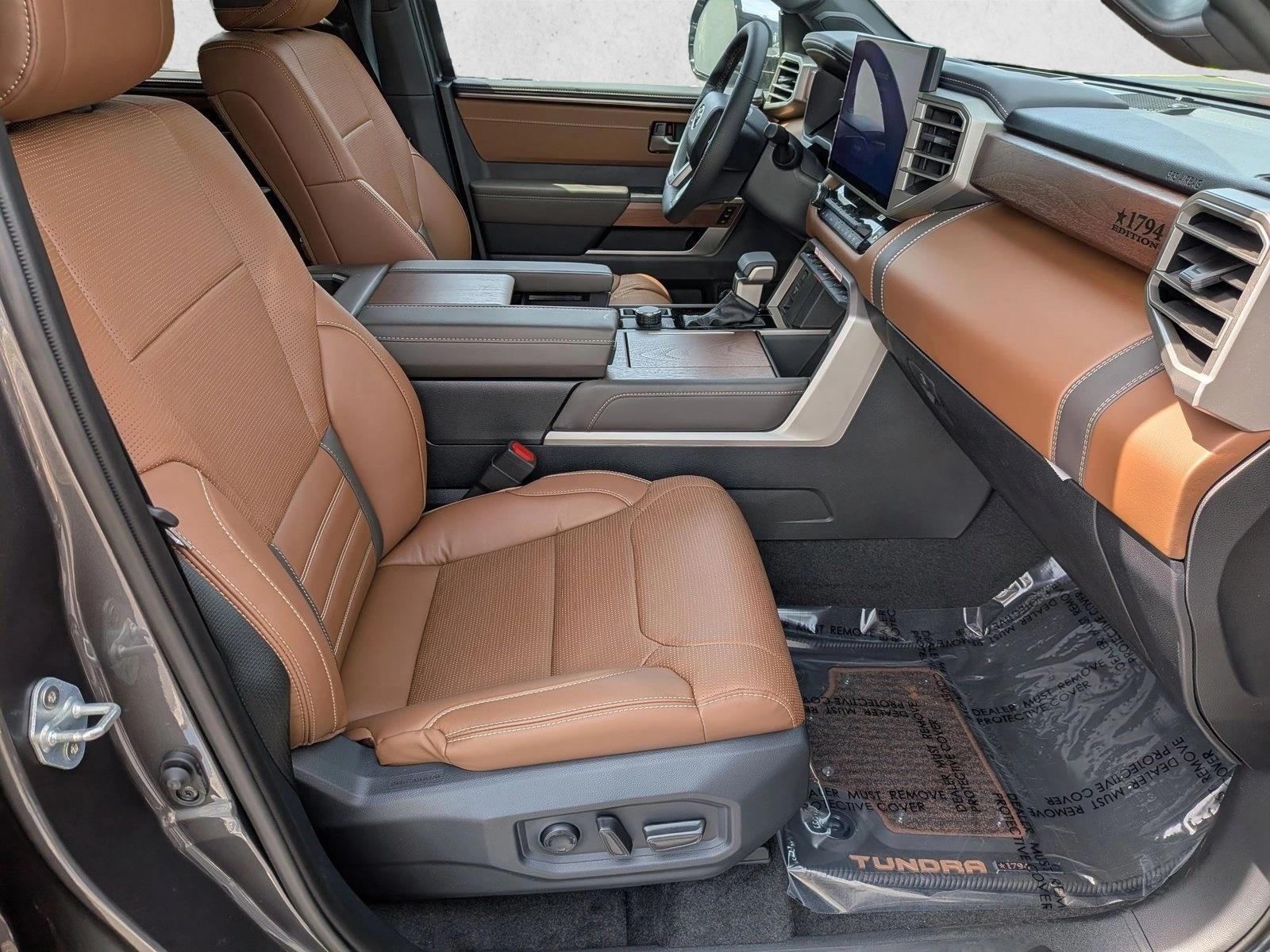 2026 Toyota Tundra 1794 Edition - Photo 16