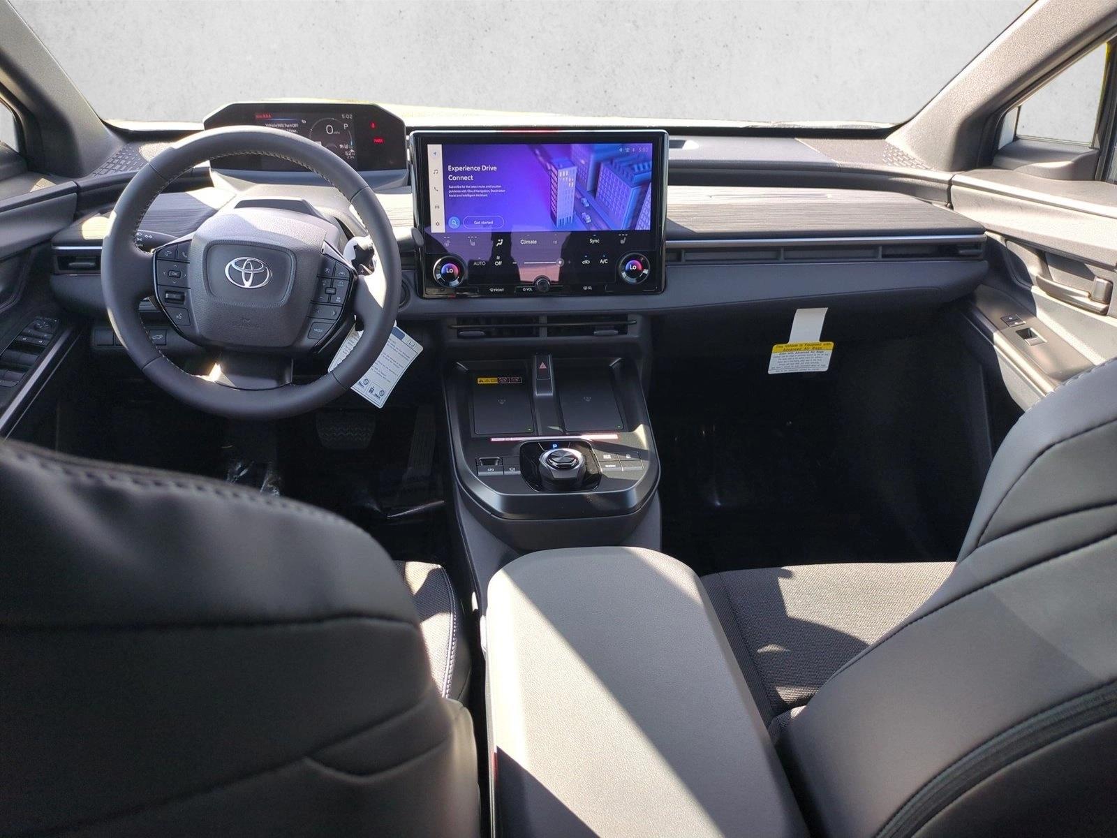 2026 Toyota C-HR SE - Photo 14