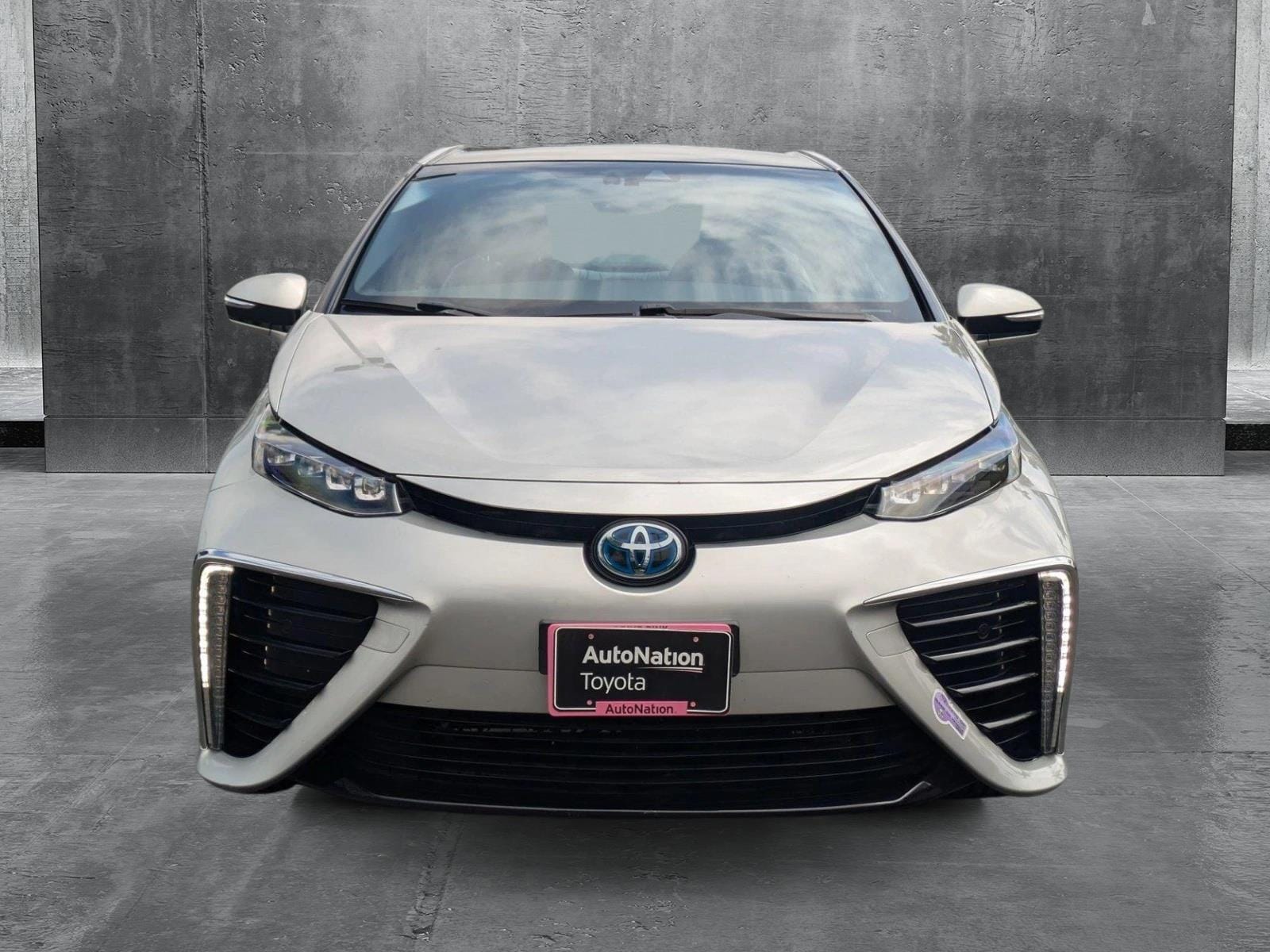 Used 2018 Toyota Mirai Mirai with VIN JTDBVRBD2JA004884 for sale in Buena Park, CA