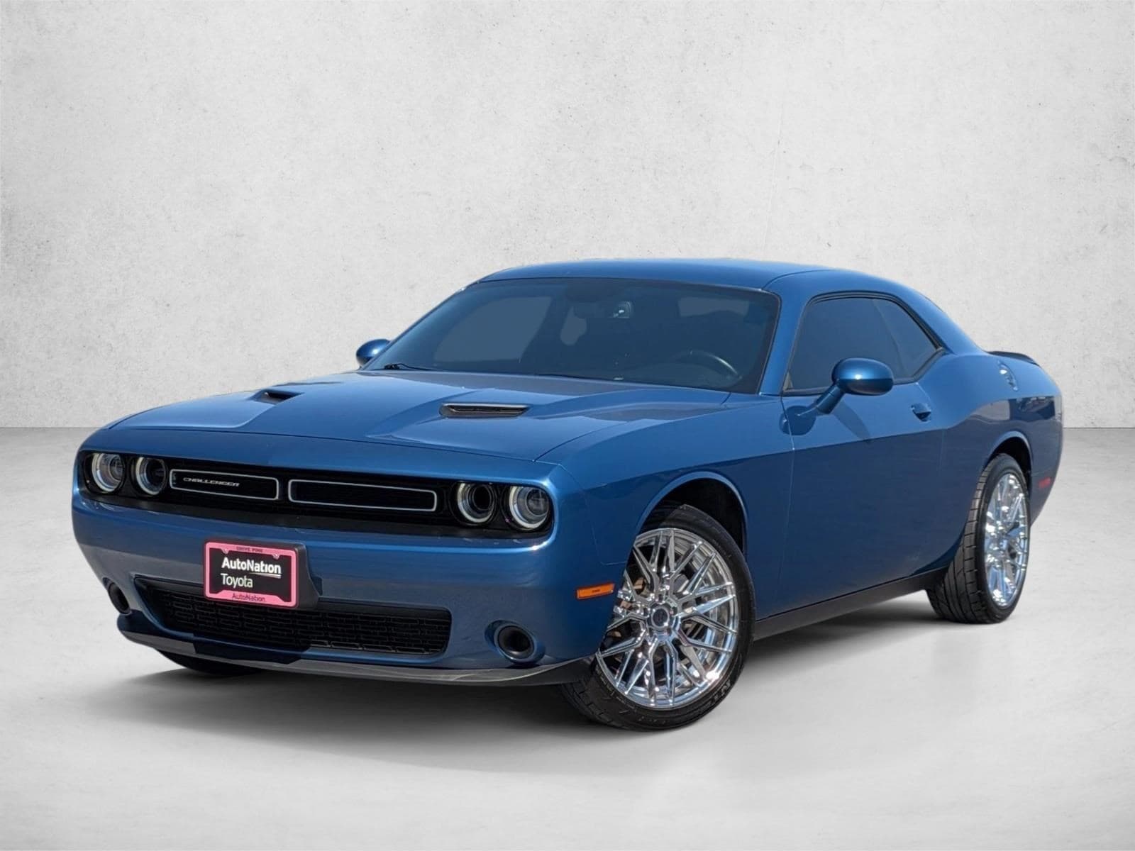 2023 Dodge Challenger SXT Auto's photo