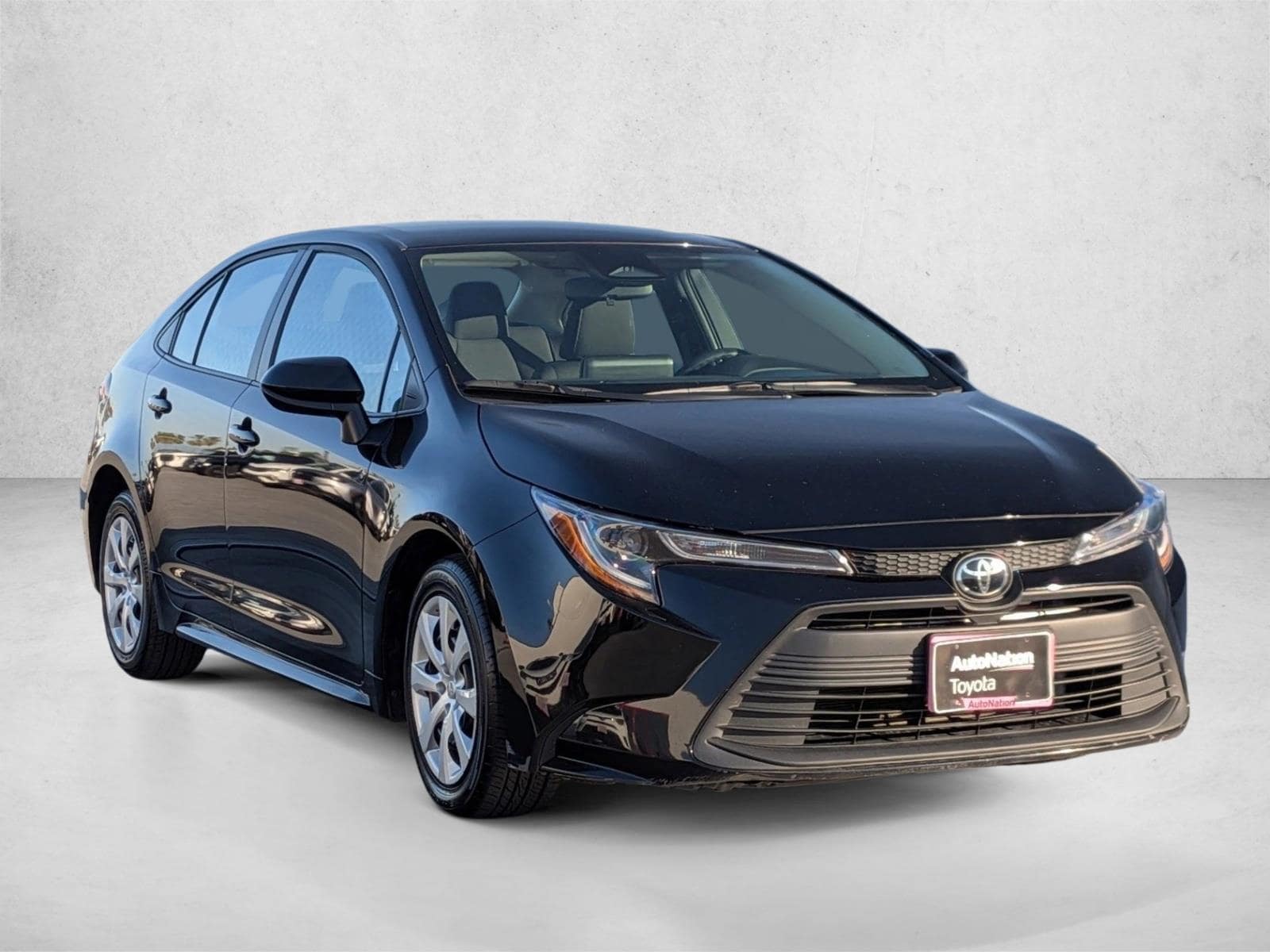2024 Toyota Corolla LE photo 3
