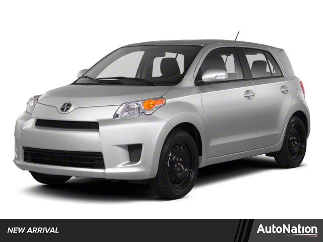  Scion xD