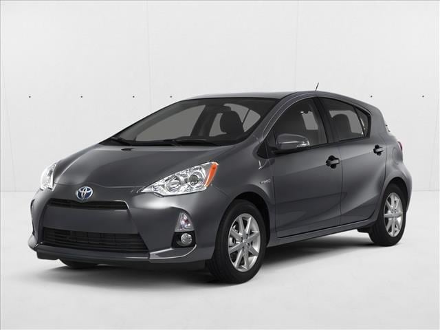 2014 Toyota Prius c Two's photo