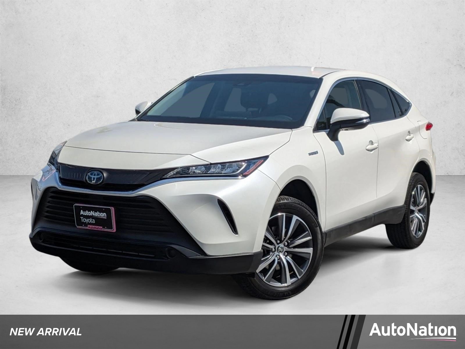 2021 Toyota Venza LE Hybrid AWD's photo