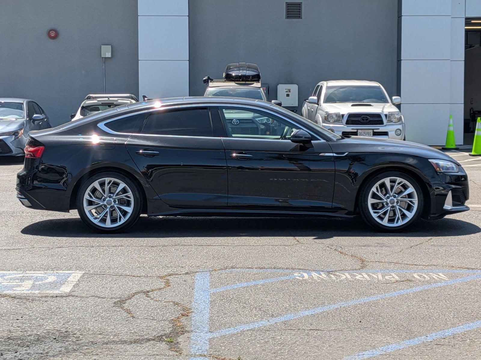 2021 Audi A5 Premium photo 4