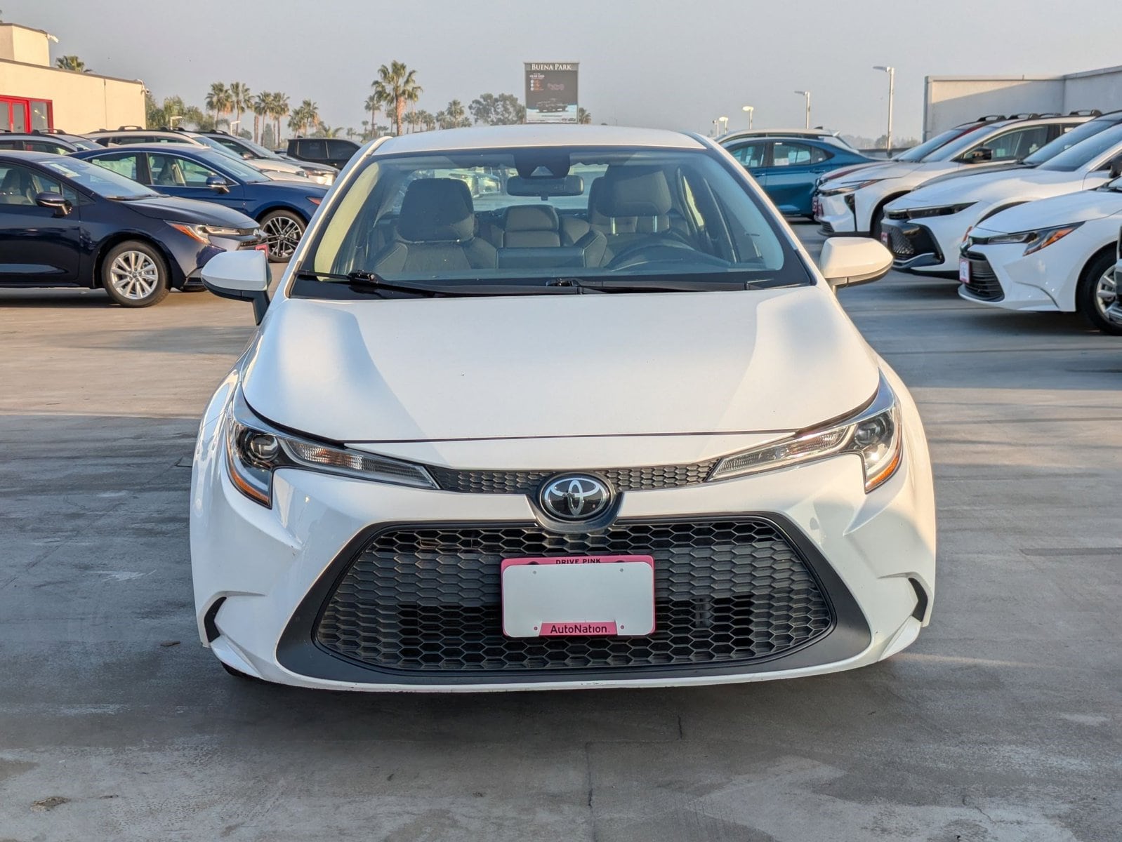 Used 2022 Toyota Corolla LE with VIN 5YFEPMAEXNP331796 for sale in Kansas City