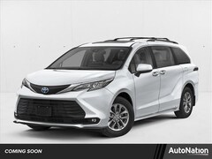 2026 Toyota Sienna XLE 8 PASSENGER