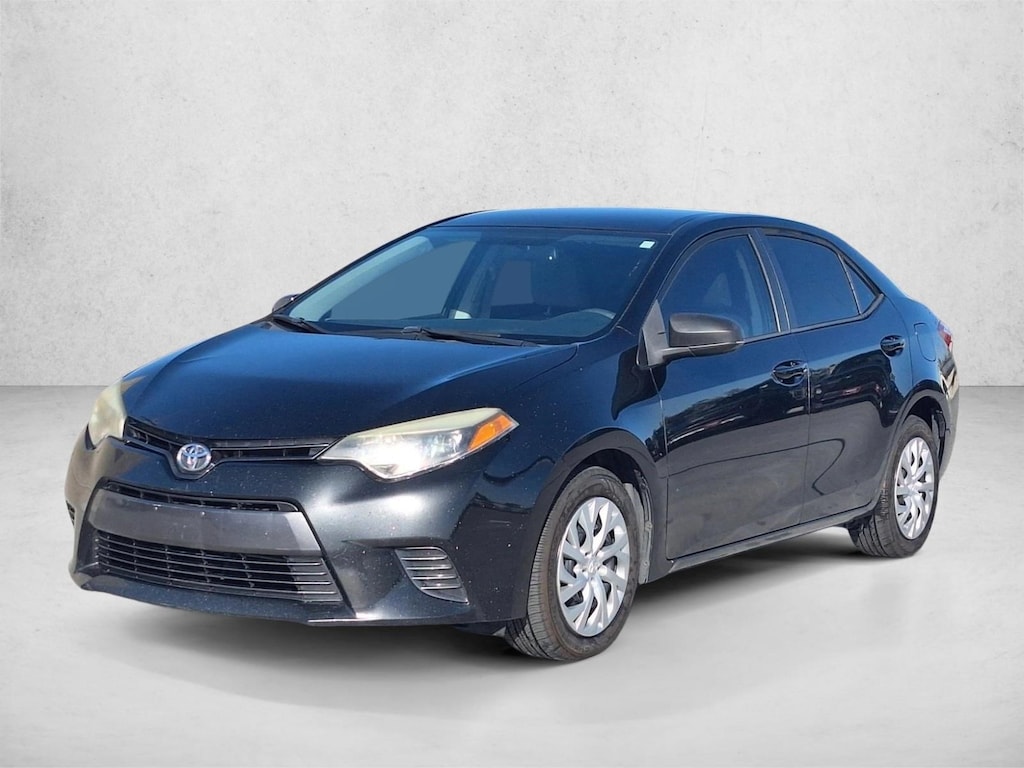 Used 2015 Toyota Corolla LE Sedan
