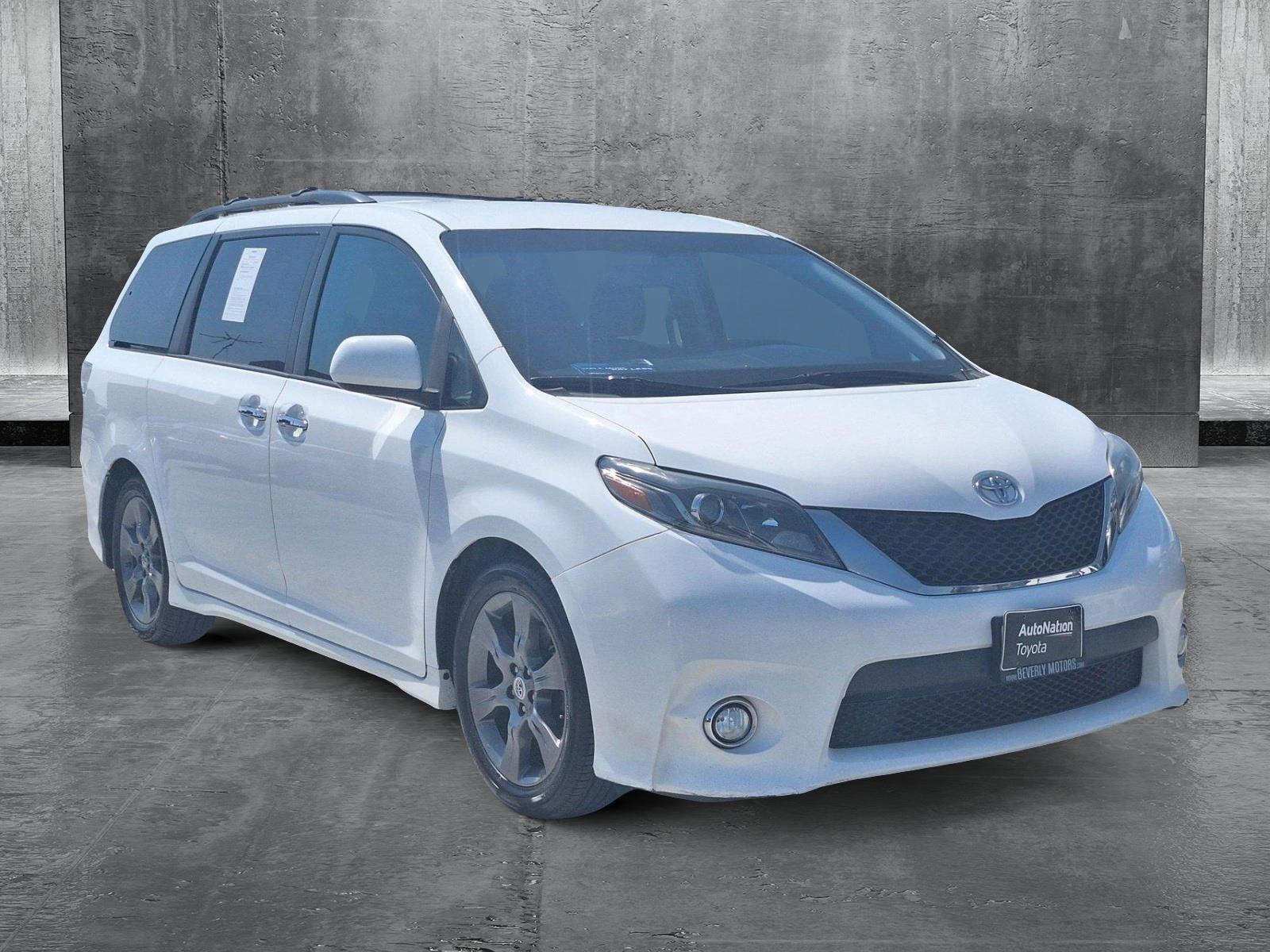 Used 2016 Toyota Sienna SE with VIN 5TDXK3DC0GS738273 for sale in Cerritos, CA