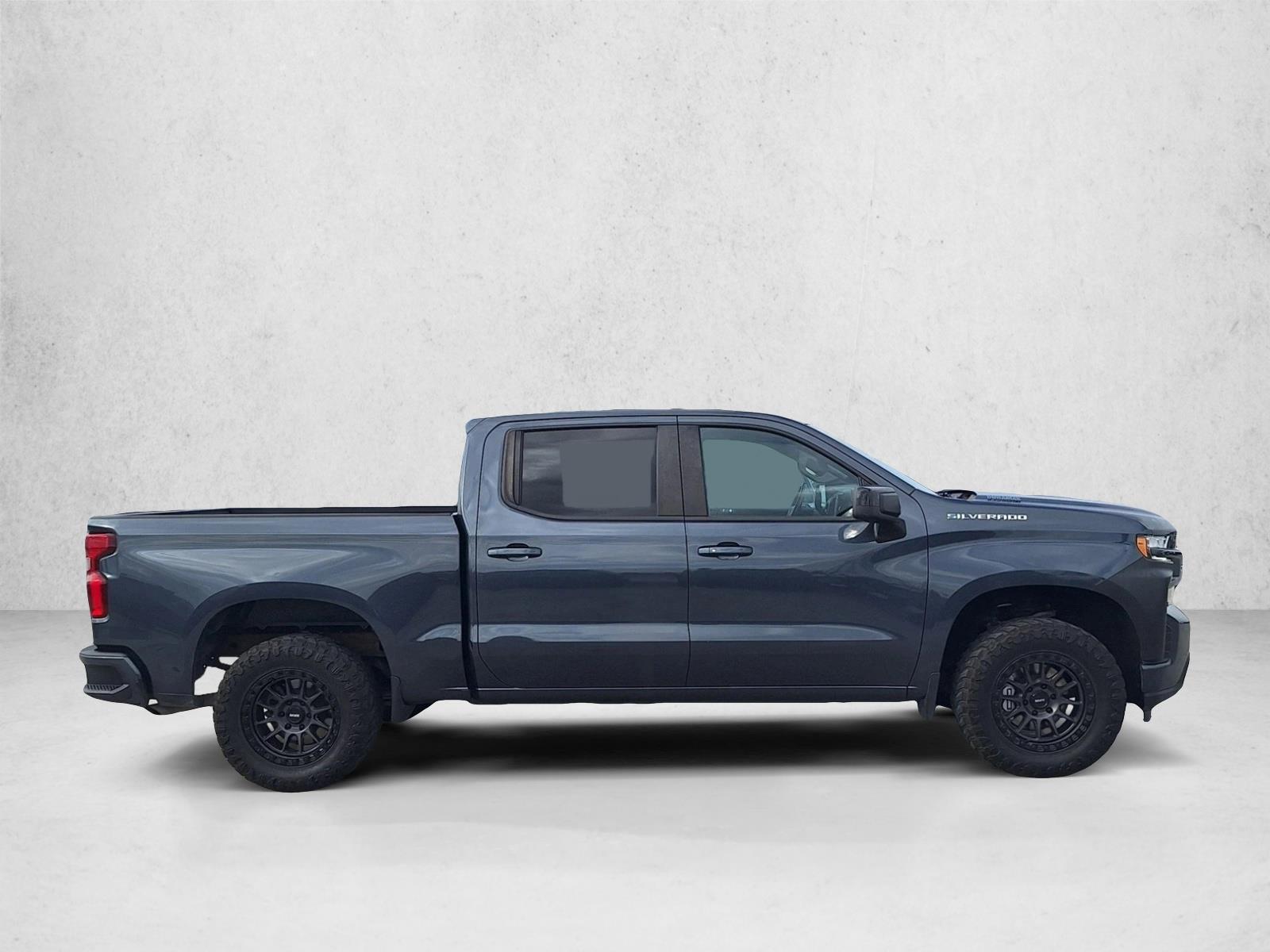 2022 Chevrolet Silverado 1500 RST photo 4