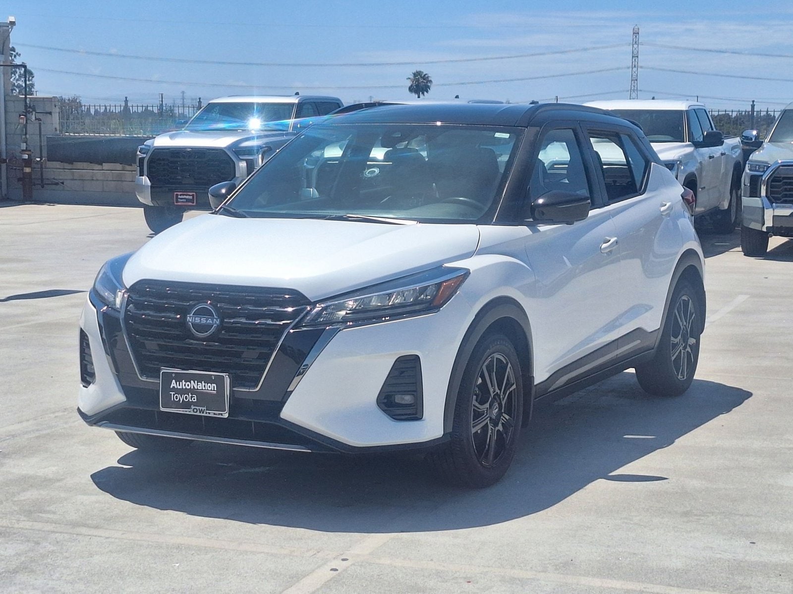 2016 Honda HR-V LX FWD photo 2