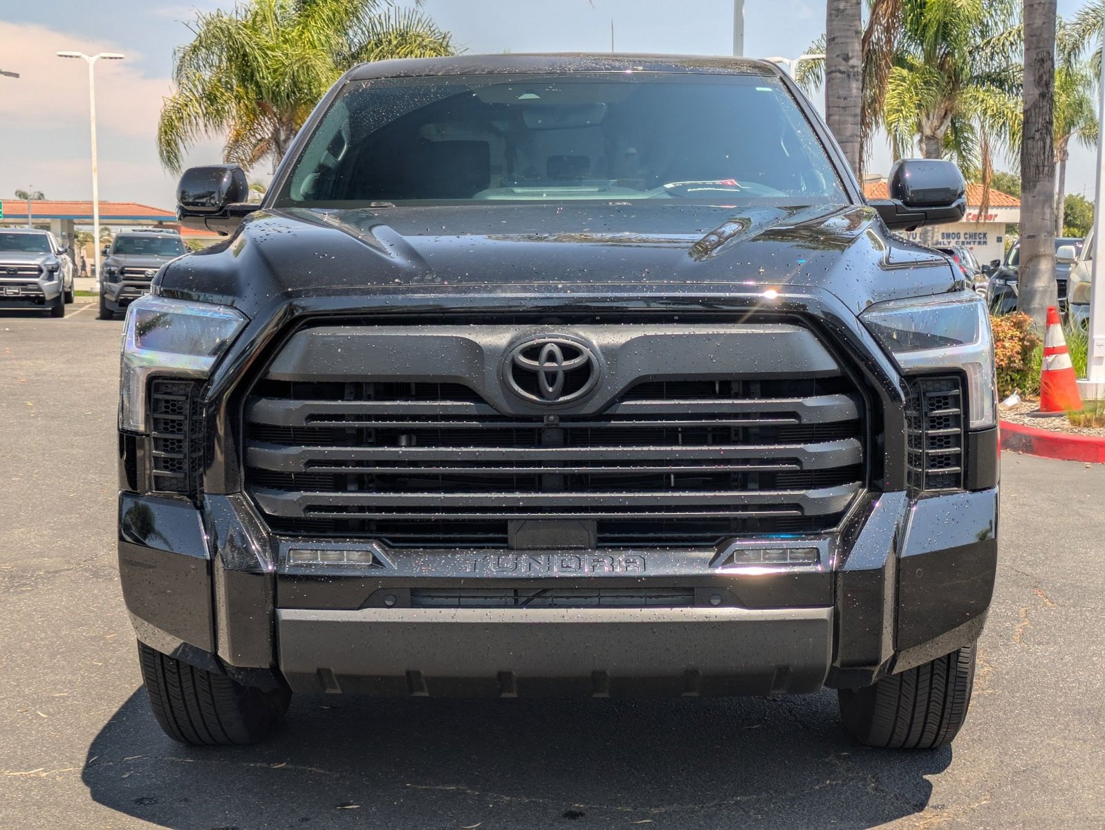 2025 Toyota Tundra Limited photo 2