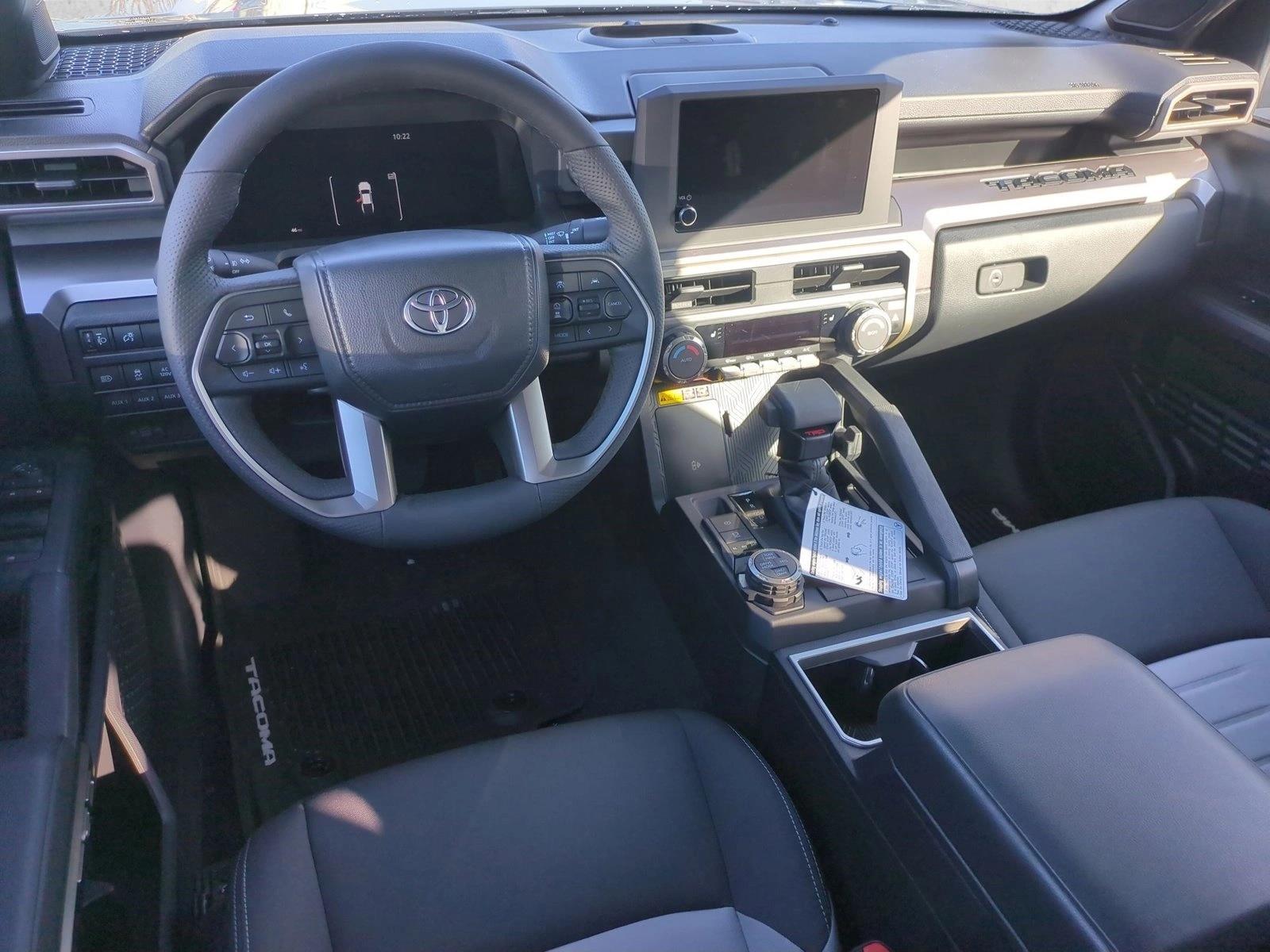 2025 Toyota Tacoma TRD Off Road - Photo 14