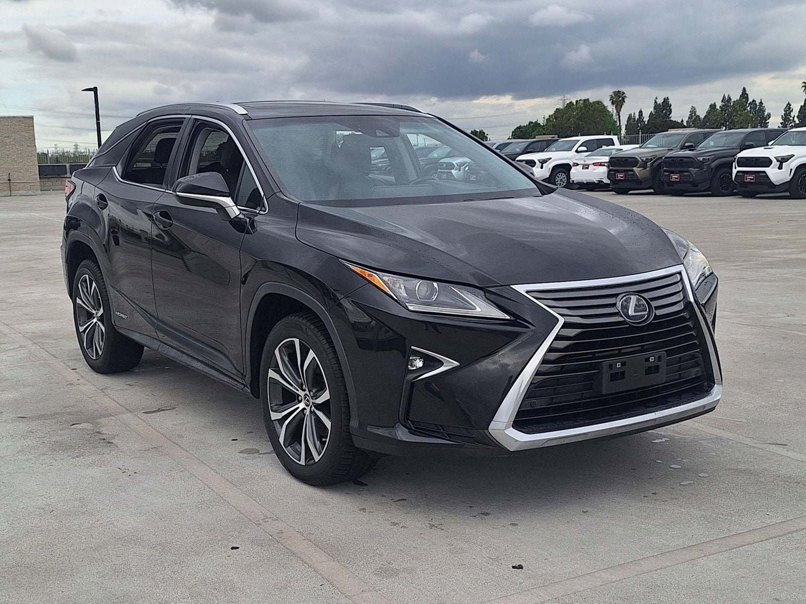 2018 LEXUS RX 450h photo 3