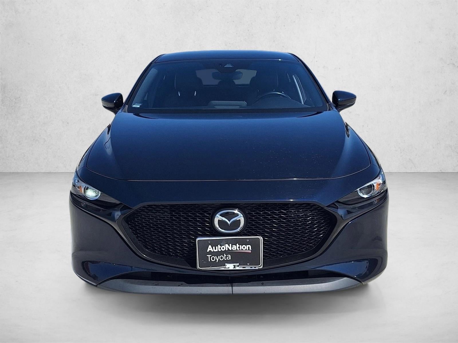 2020 Mazda Mazda3 Base photo 2