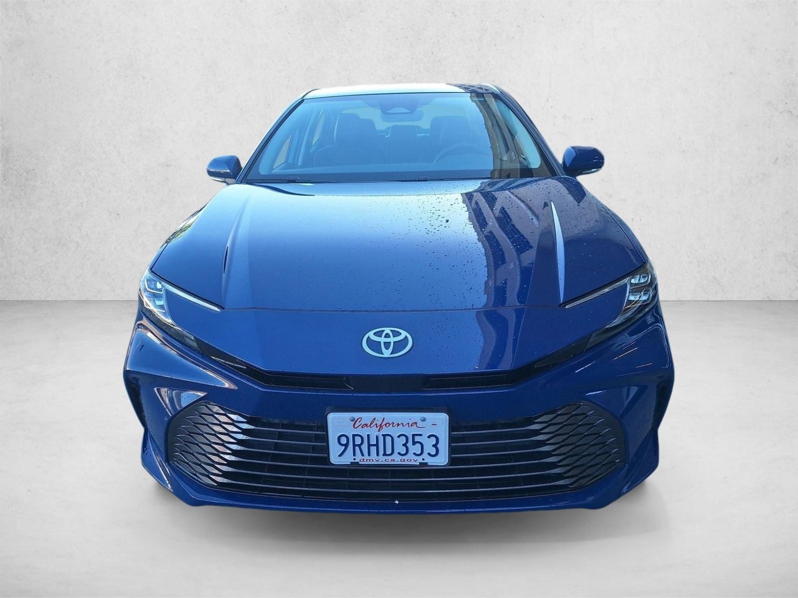 2025 Toyota Camry XLE photo 2