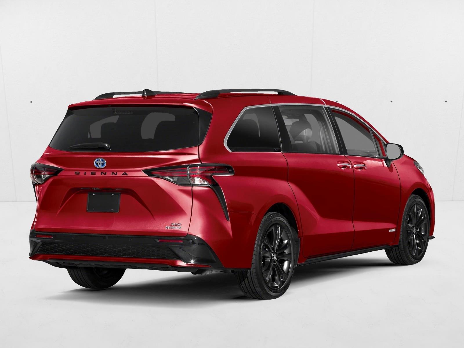 2025 Toyota Sienna XSE photo 2