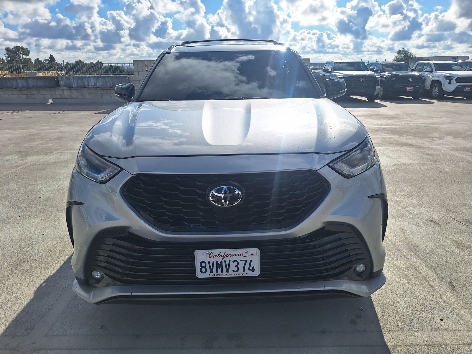 2021 Toyota Highlander XSE photo 2