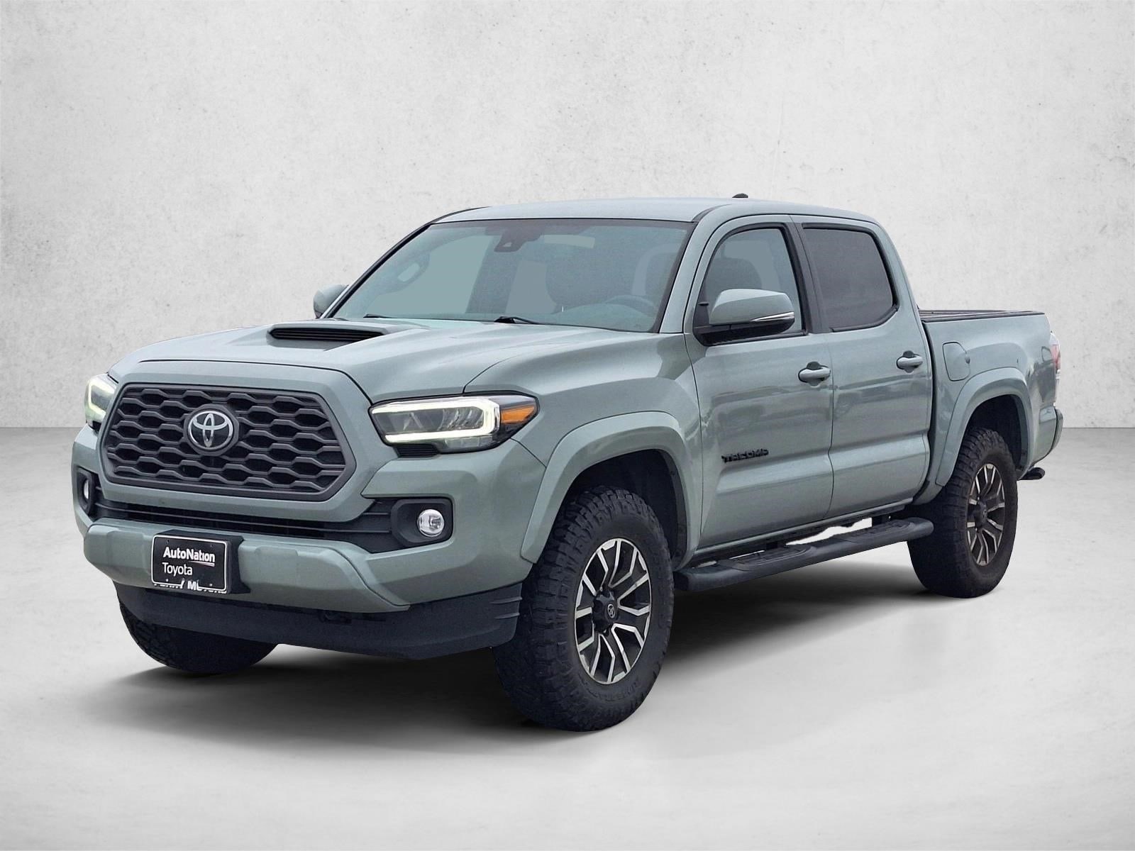 2022 Toyota Tacoma TRD Sport's photo