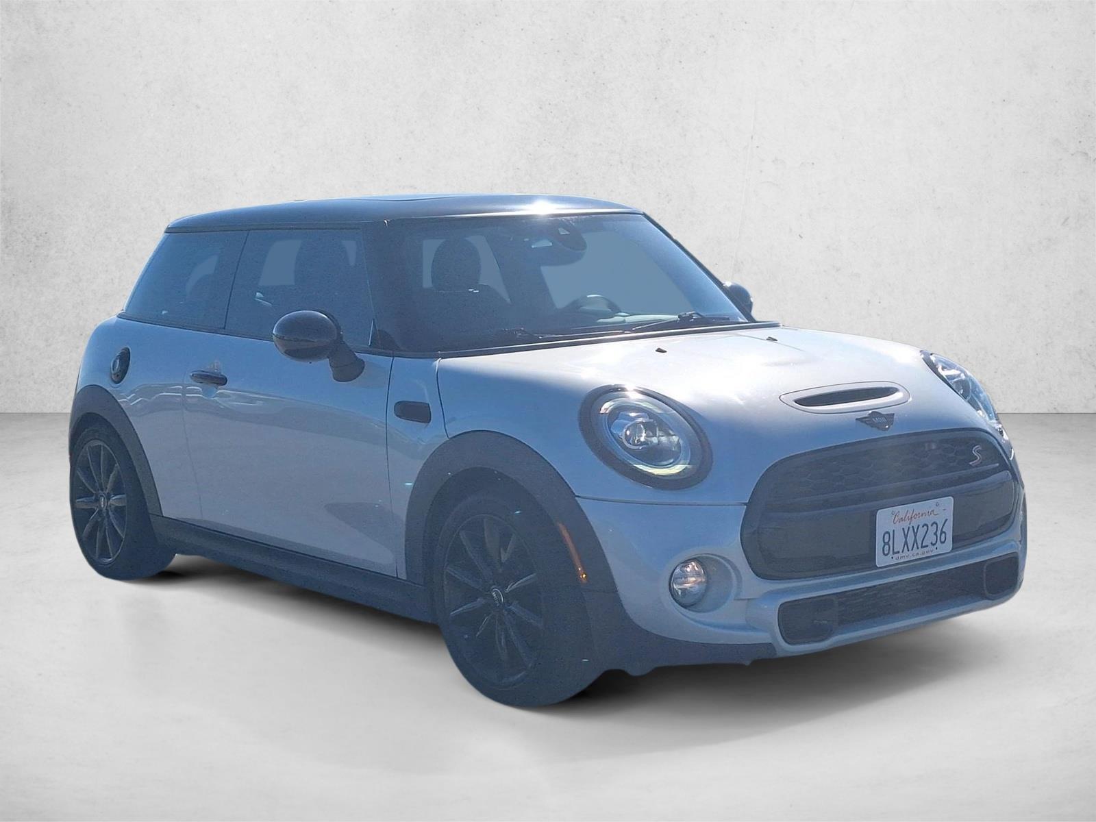 2019 Mini Cooper 2 Door Hardtop S photo 3