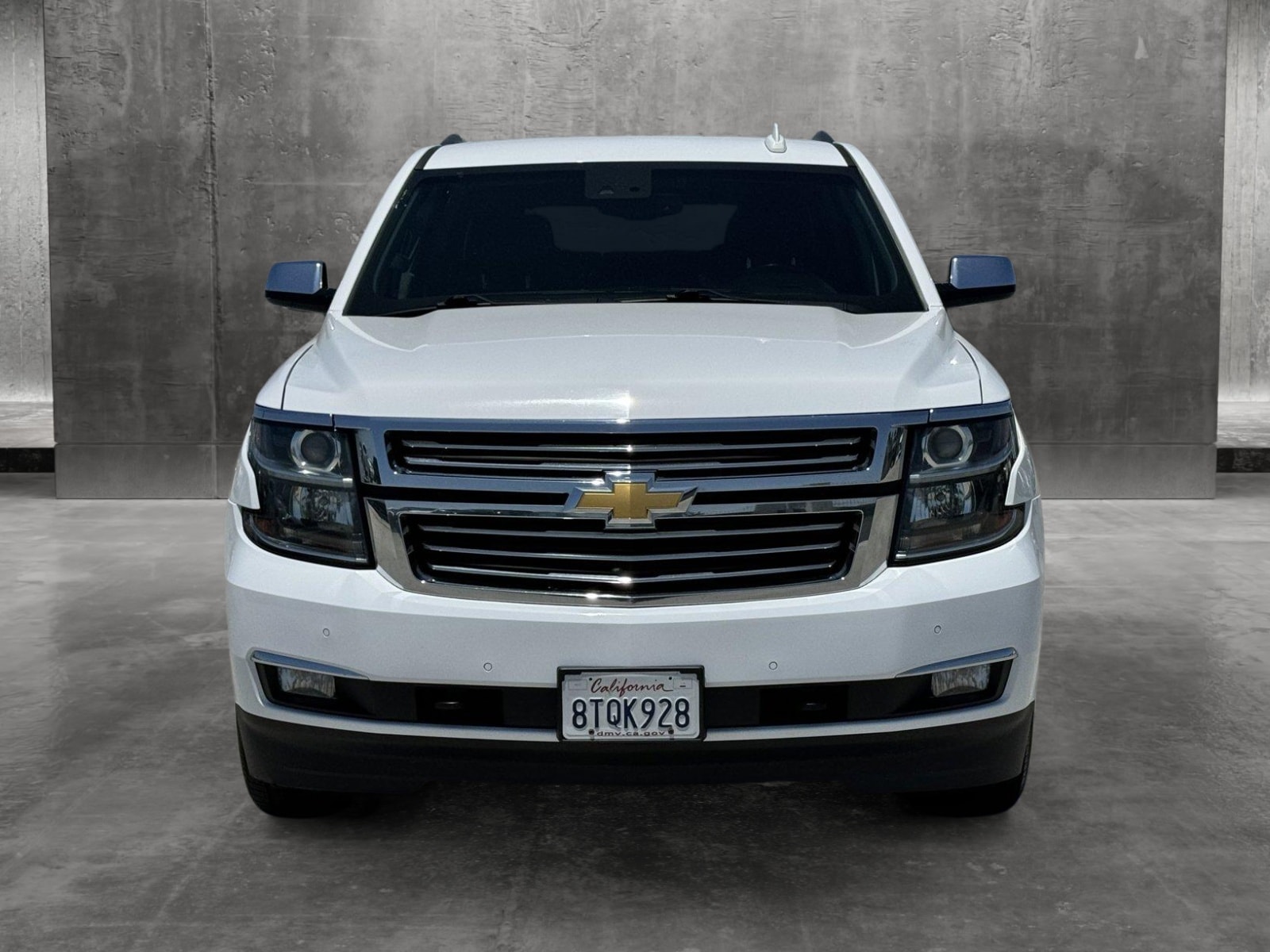 Used 2019 Chevrolet Tahoe Premier with VIN 1GNSCCKCXKR181946 for sale in Cerritos, CA